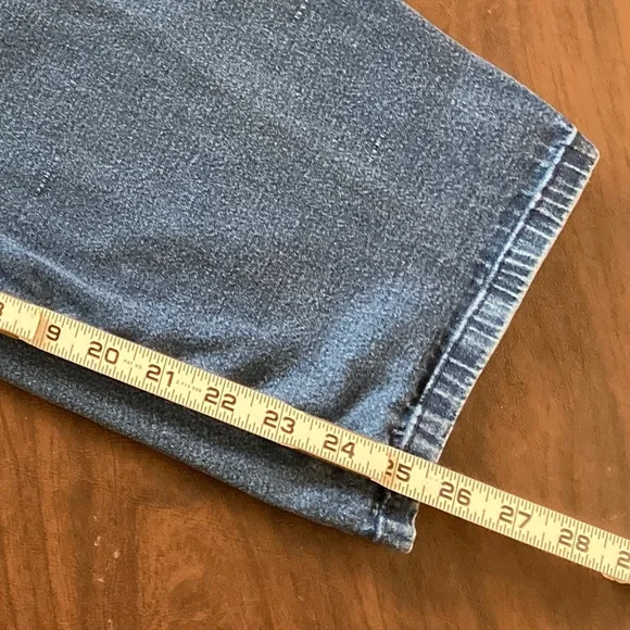 Roaman’s 32WP Fully Elastic Pull On Light Weight Denim Jeans - Picture 6 of 15